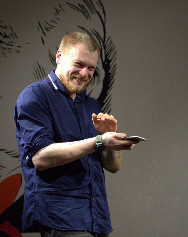 ���� 42249425 ������� ���������, 32 ����, ���� ���������� � ����������