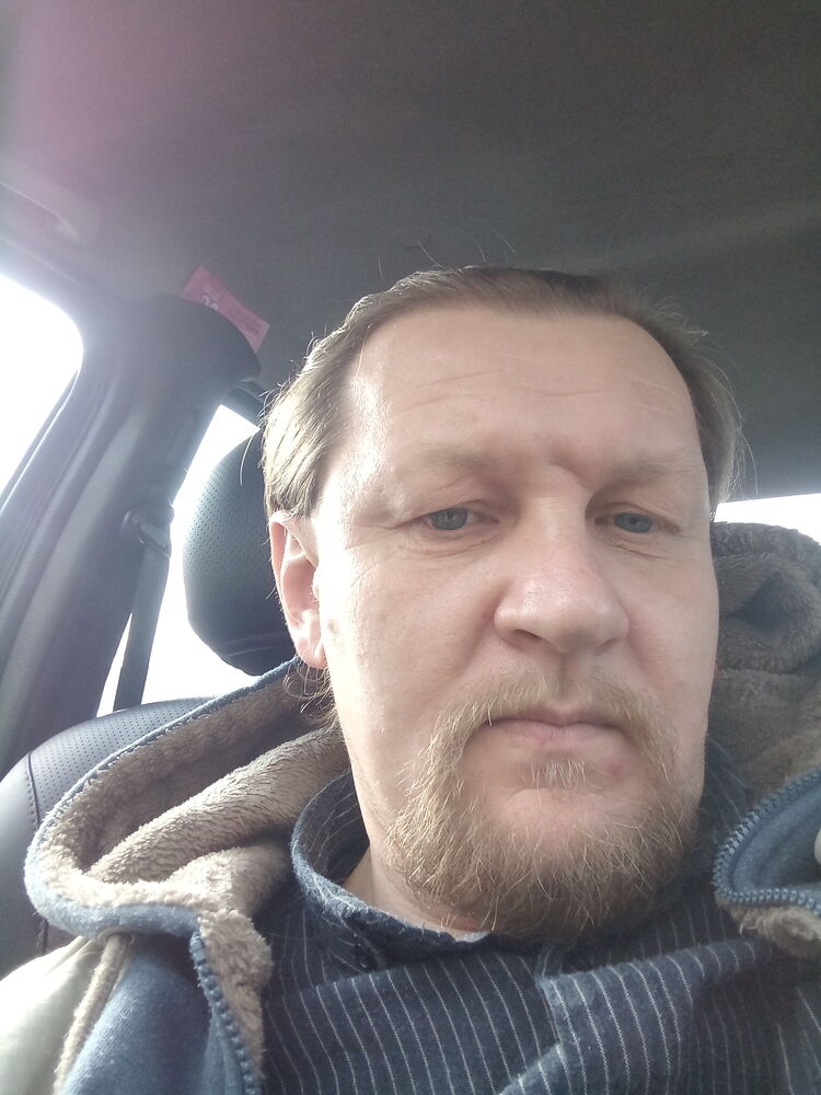 25175305  Andrey, 44 ,    