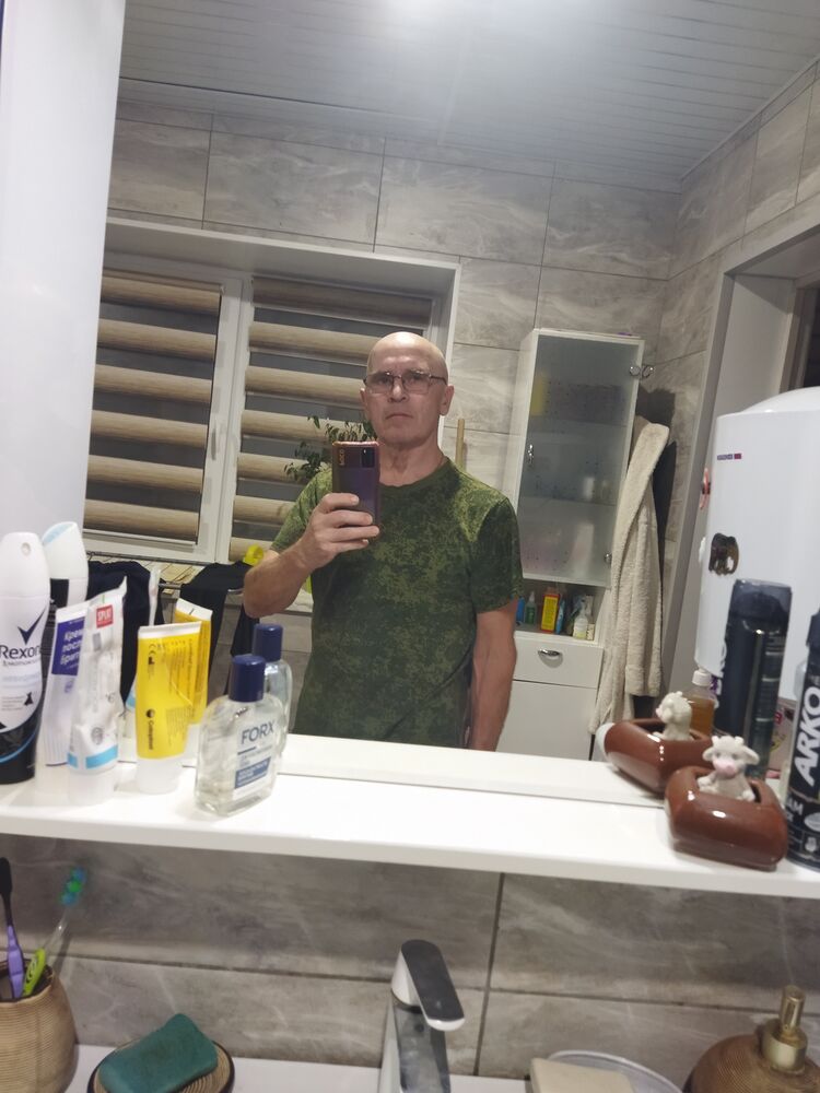  ,   , 70 ,   c 