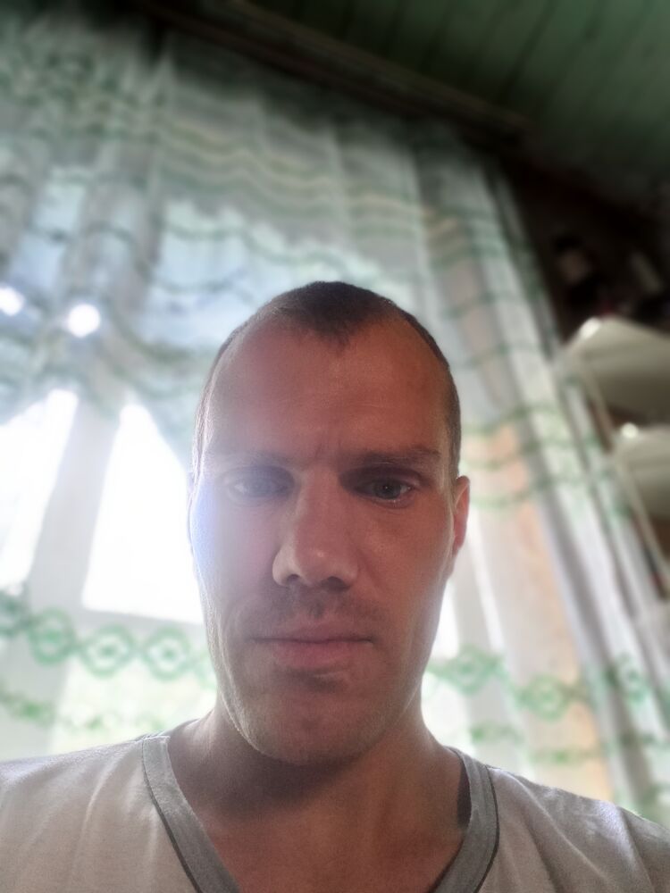  37411455  , 40 ,    