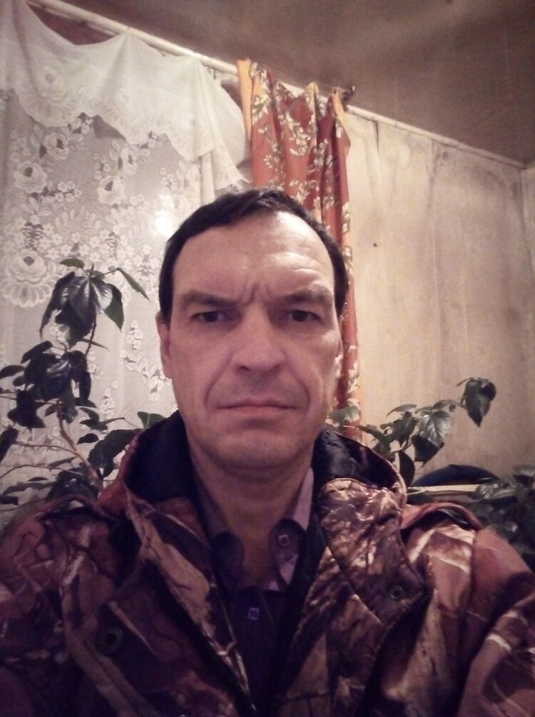  ,   Sergey, 45 ,   c 