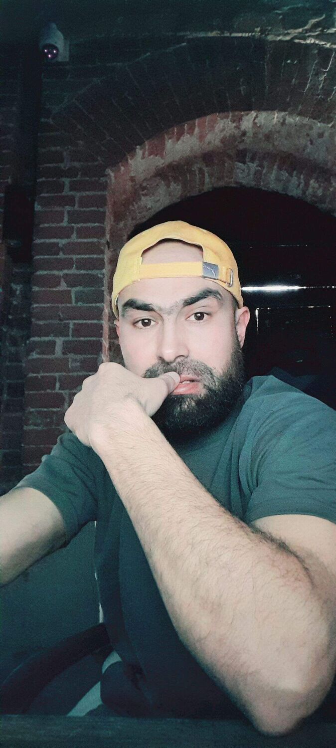  ,   Salimjon, 34 ,   ,   