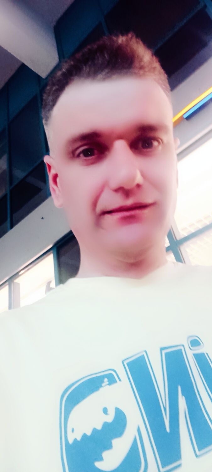  52783665  , 35 ,    