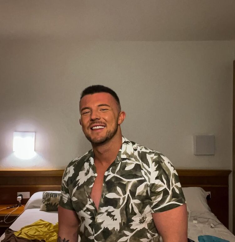  ,   , 33 ,   ,   , c , 