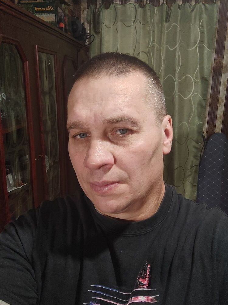  31089695  , 51 ,    
