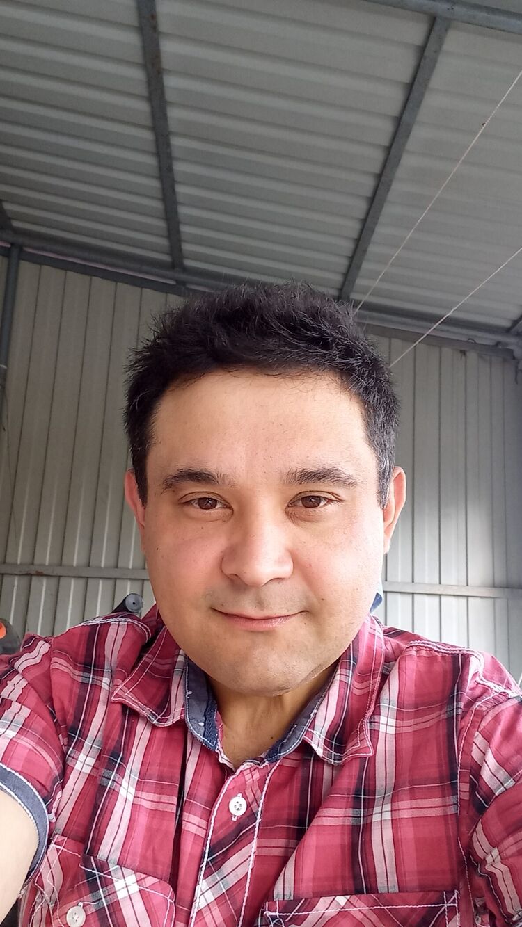  43545835  Grigoriy, 40 ,    