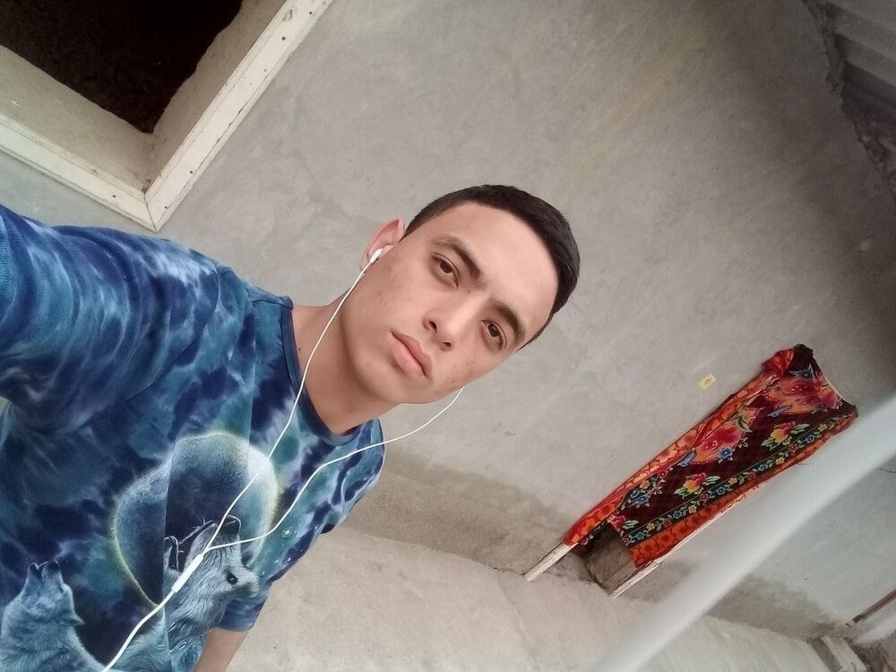  ,   Gamer, 29 ,   