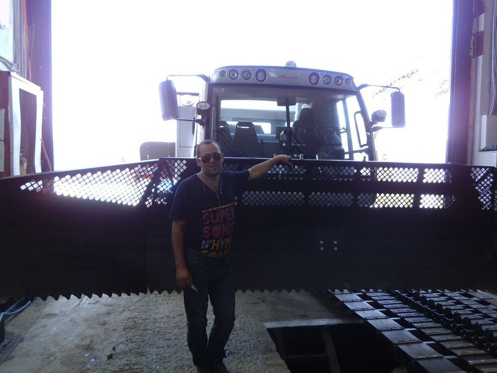  8992525  , 45 ,    