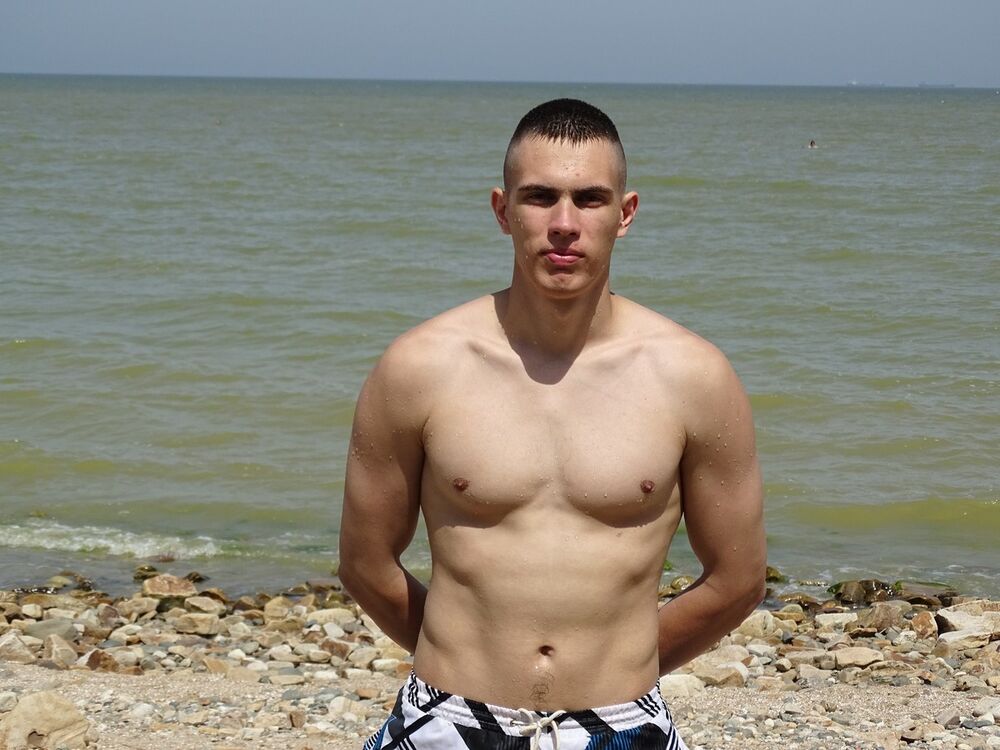  ,   David, 29 ,  