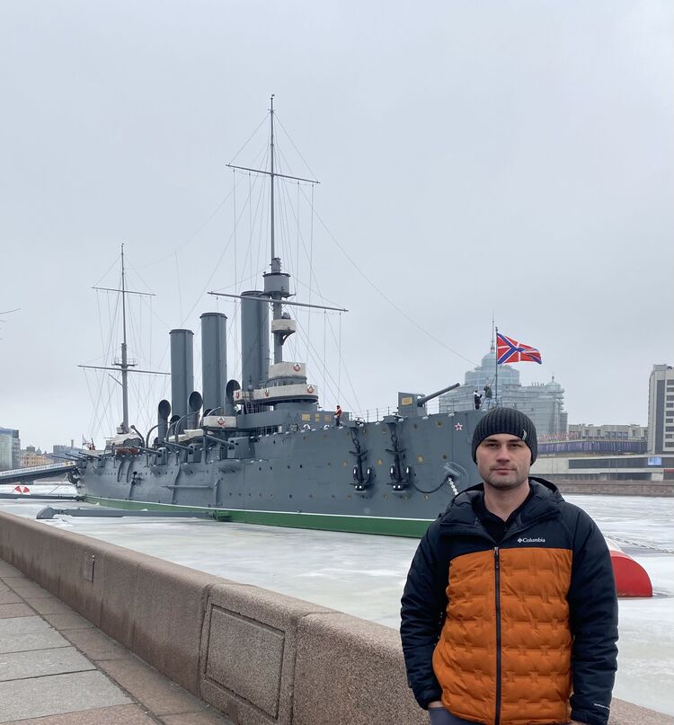  ,   Vaceslav, 32 ,   ,   