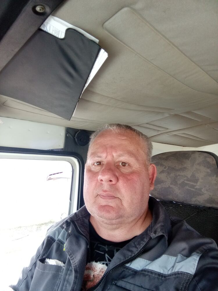  52807895  , 53 ,    