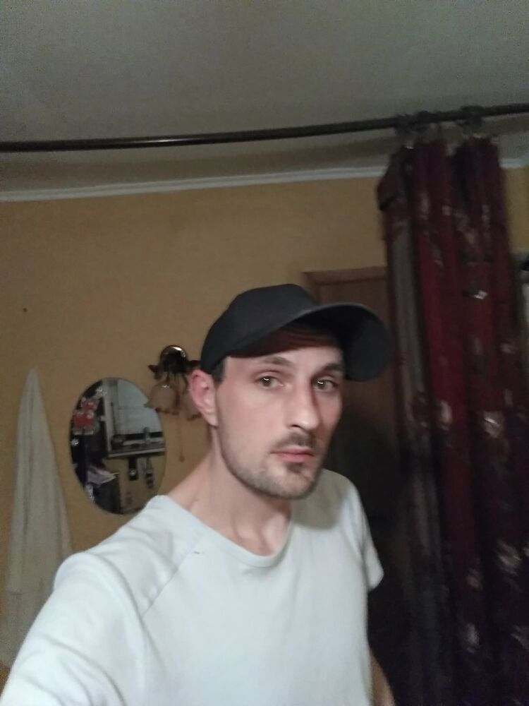  27677845  , 39 ,    