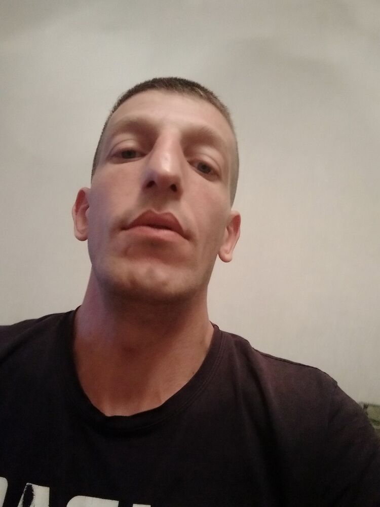 ���� 18352445 ������� ��������, 39 ���, ���� ���������� � �������