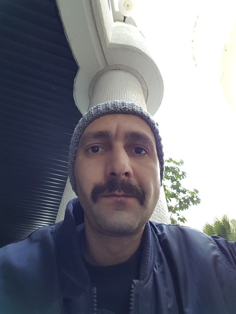  19264175  David, 41 ,    Holon