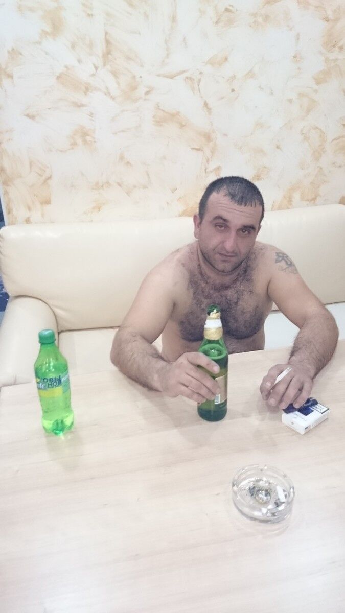  7195085  Armen, 44 ,     