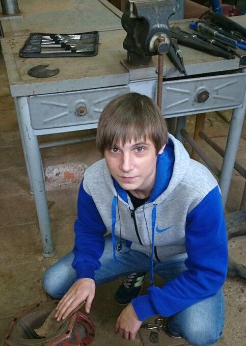  ,   Antoshka, 28 ,   ,   , c 