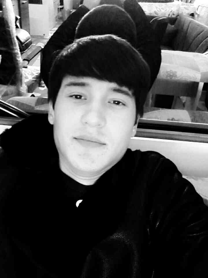  ,   Musslim, 32 ,   