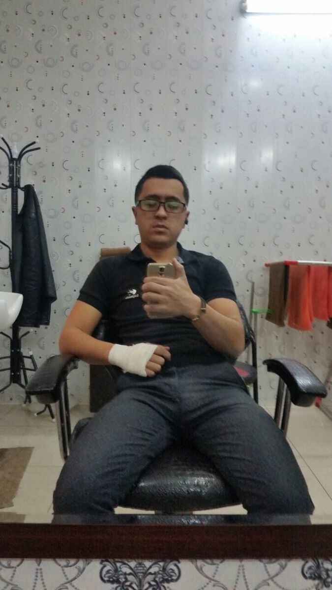  ,   Axrorbek, 32 ,   ,   , c , 
