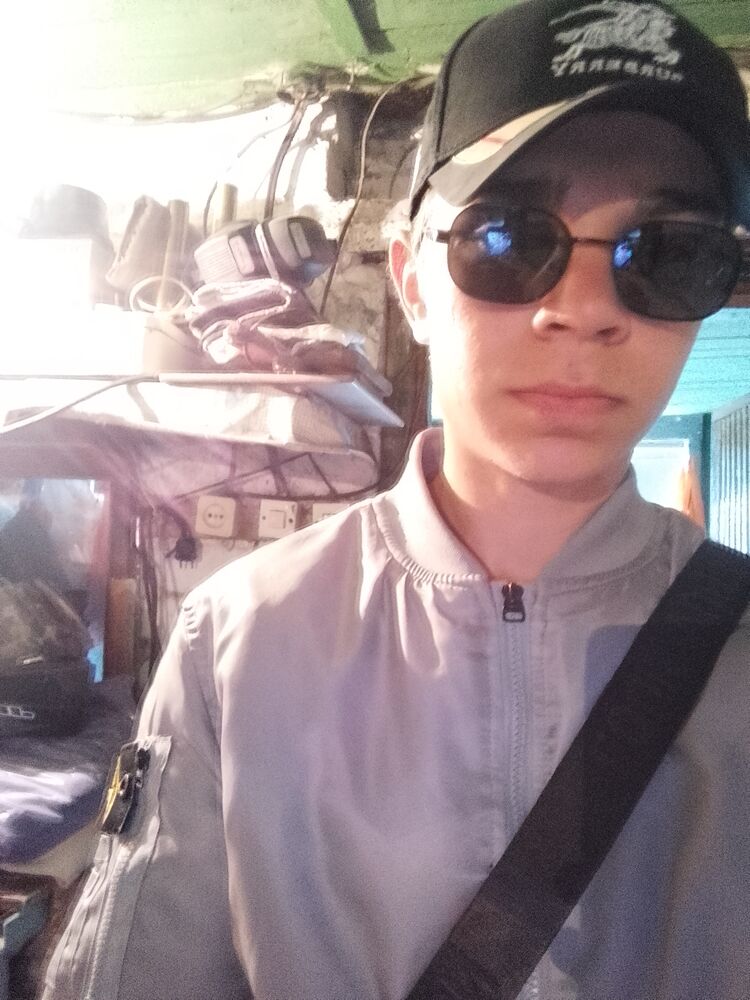 ���� 37954295 ����� ������, 22 ����, ���� ���������� � ������