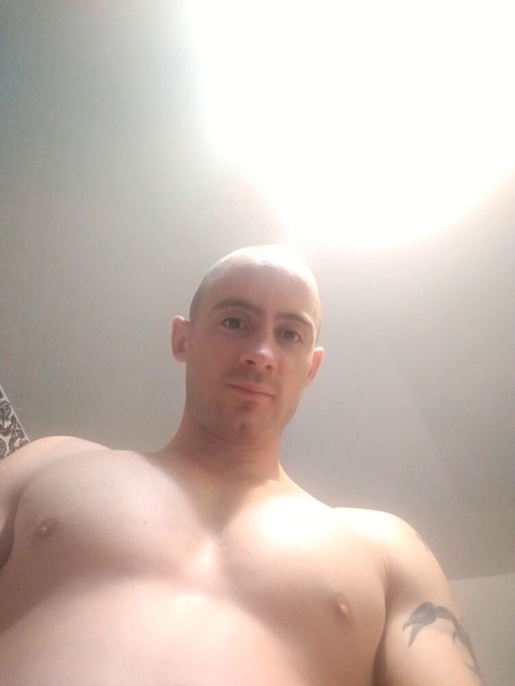  14557255  , 39 ,    