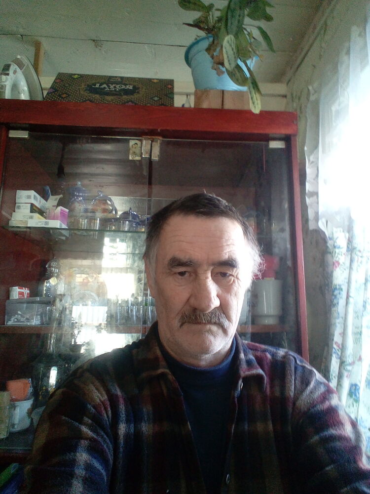  25800635  Vasilij, 65 ,    