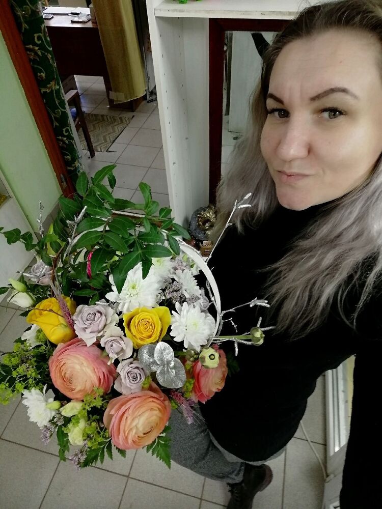  25436565  Svetlana, 39 ,    