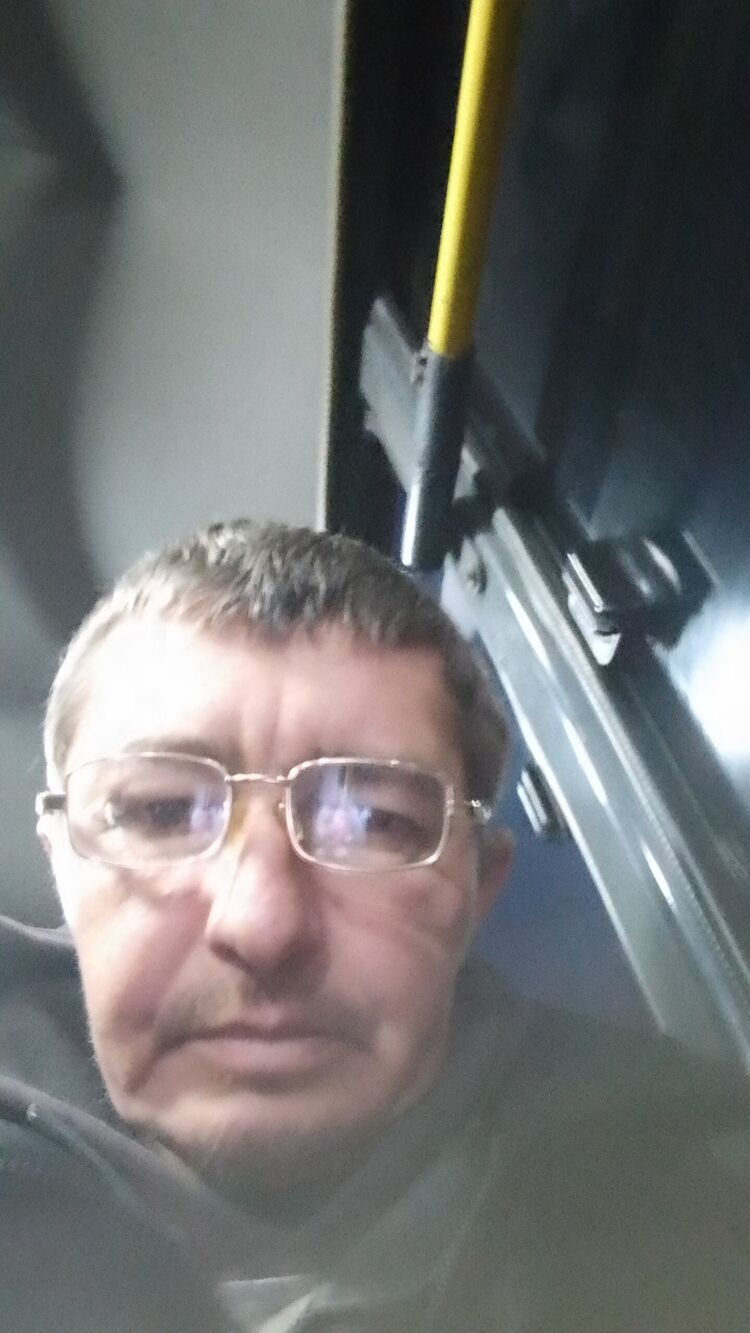  48440285  , 41 ,    