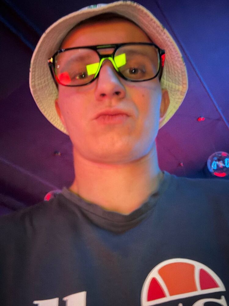  53925695  User_hap, 26 ,    