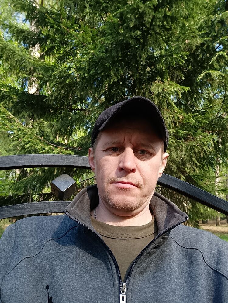  ,   Evgenij, 40 ,   ,   