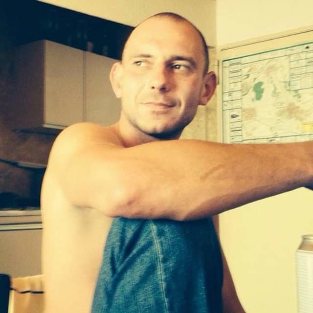  18848735  Rafal De, 44 ,    Kleinwarasdorf