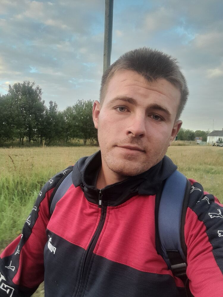  ,   Sergey, 25 ,   ,   