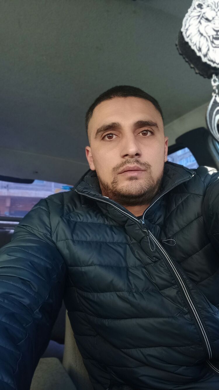  ,   Artush, 38 ,   ,   