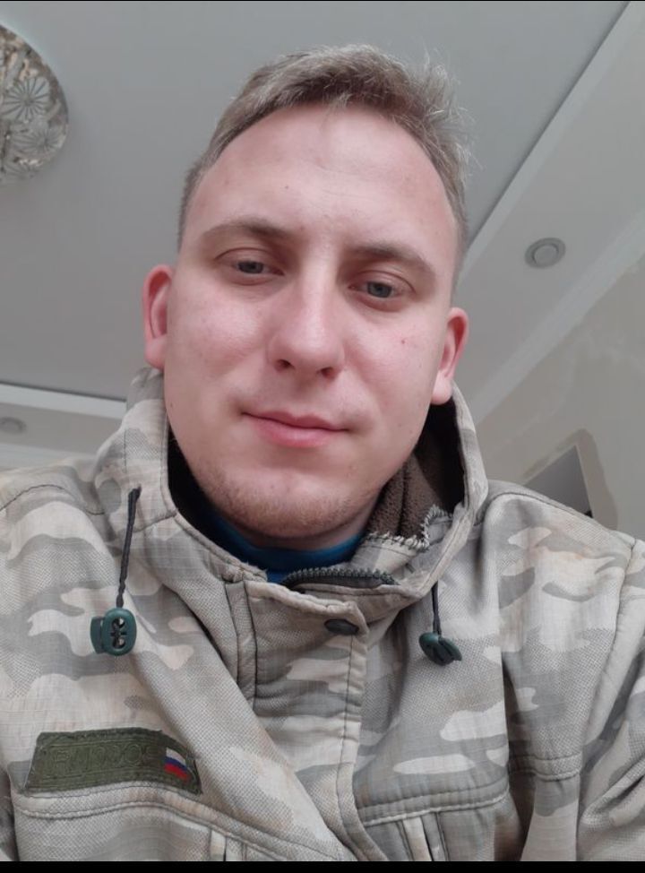  37716085  , 28 ,    
