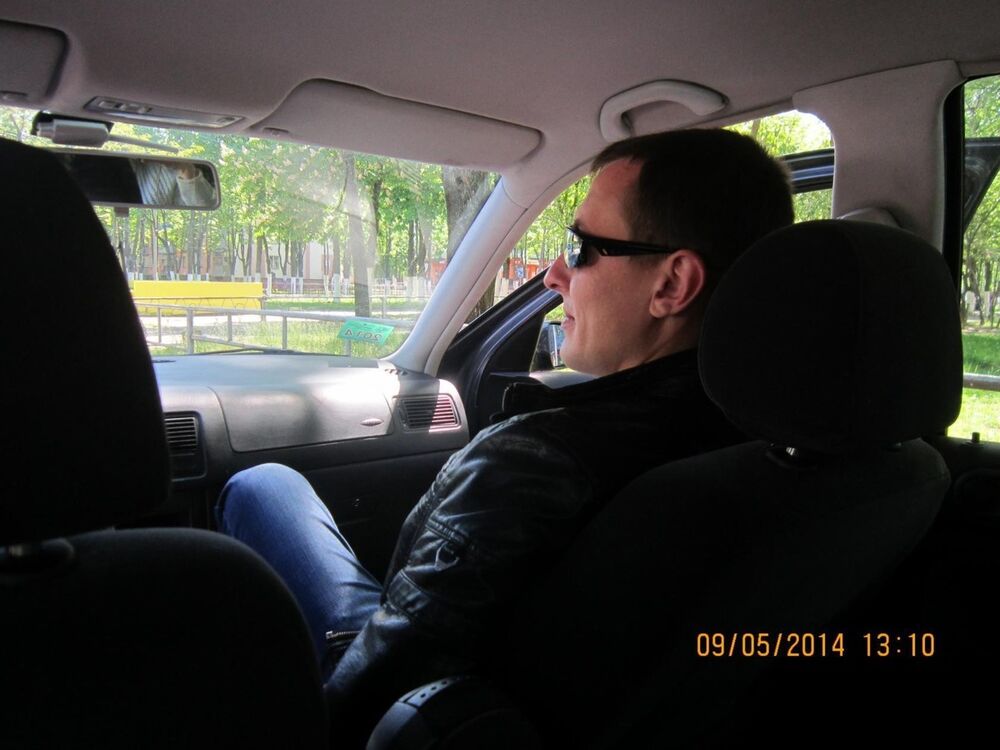  8592125  Mihail, 38 ,    