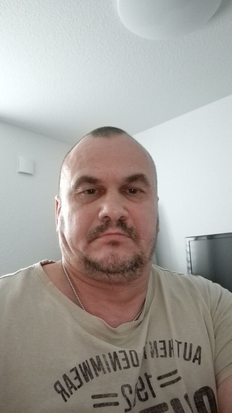  47209035  , 41 ,    