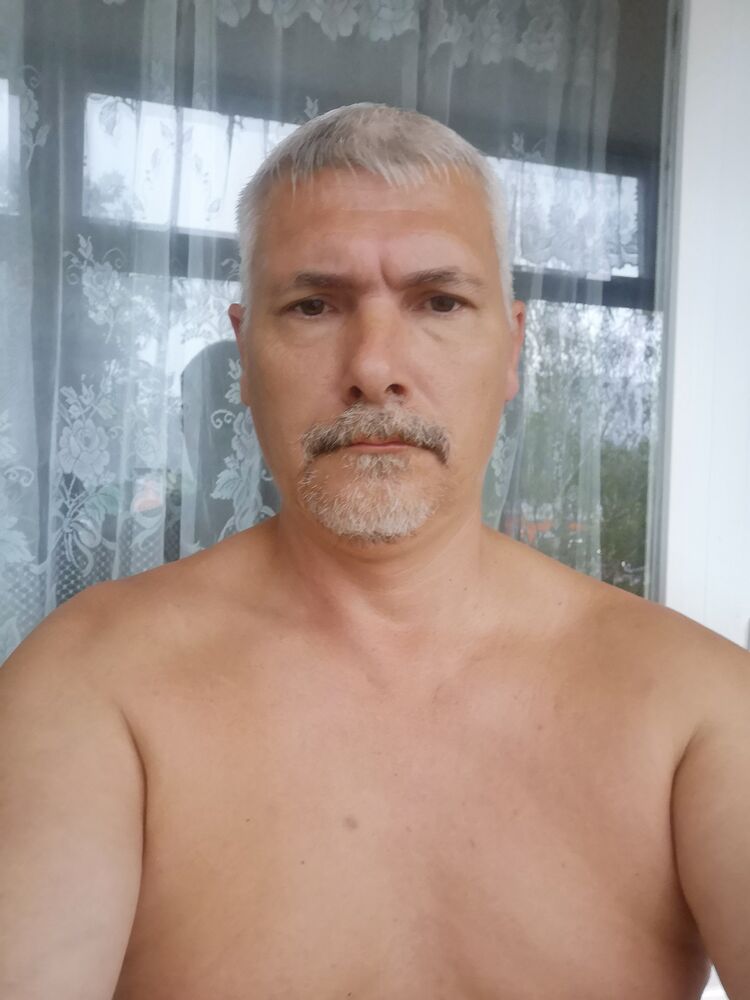  52821415  , 52 ,    