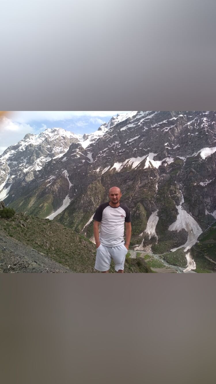  -,   Zafar, 37 ,   ,   