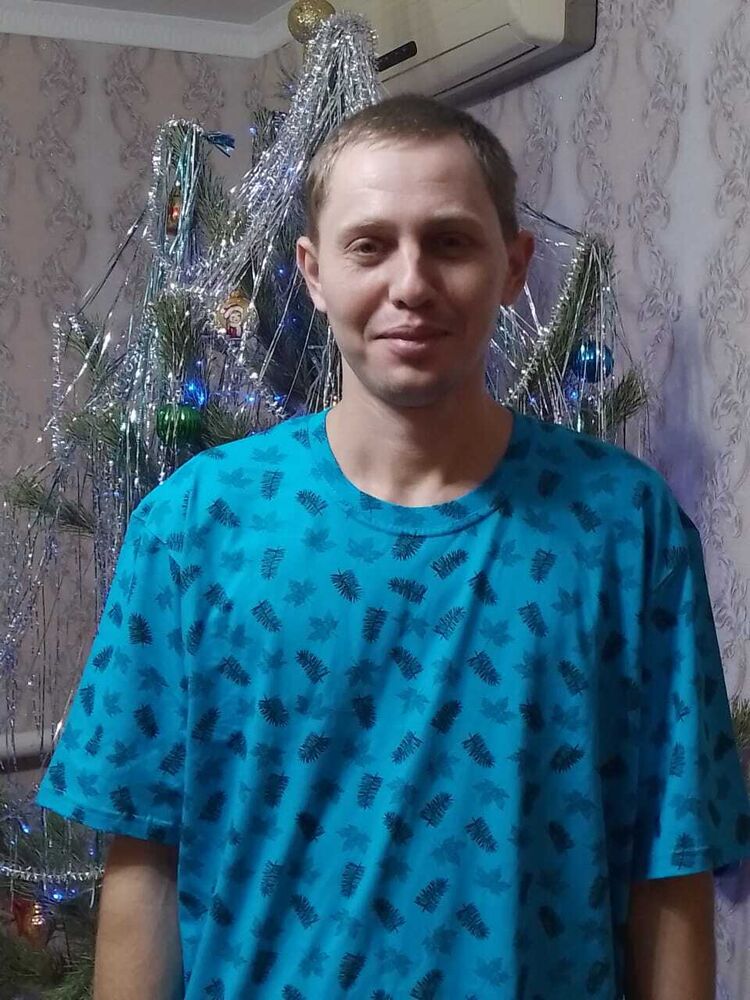  44825055  , 37 ,    