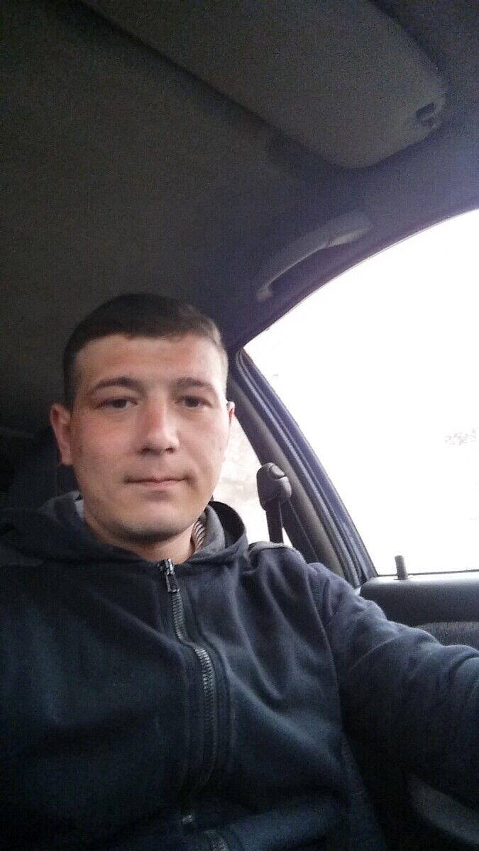  21209935  , 32 ,    
