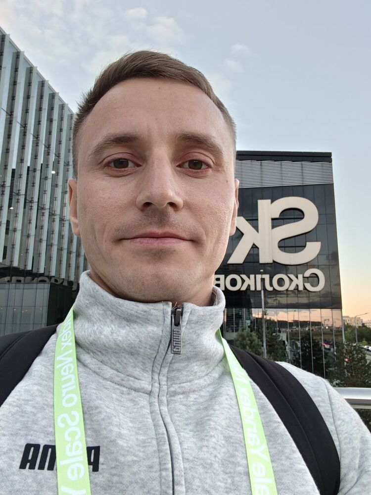  53864695  Eofal, 38 ,    