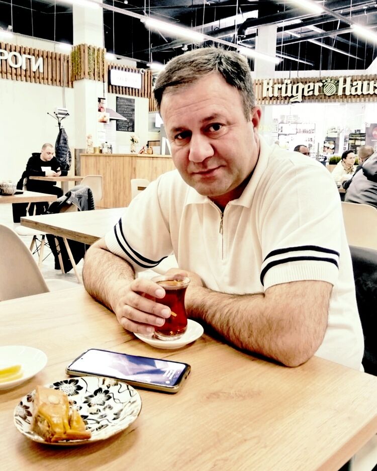 ���� 42424235 ������� �����, 48 ���, ���� ���������� � ������������