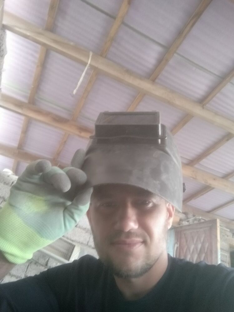  35886235  , 37 ,    