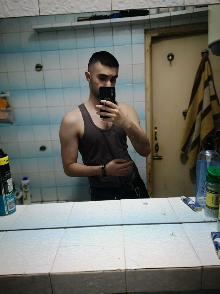  35052805  , 27 ,    