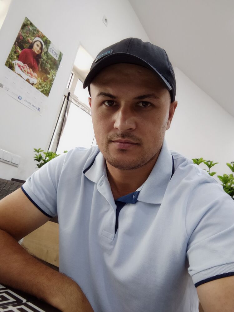  30772275  Parviz, 34 ,    