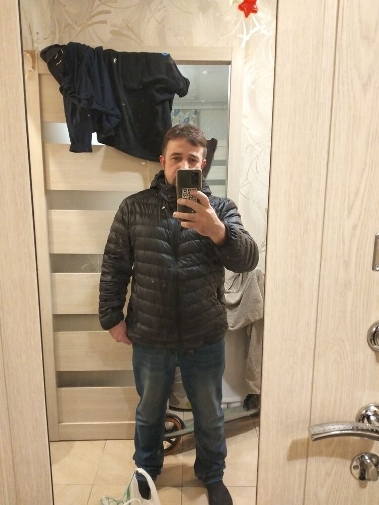  48328845  , 42 ,    