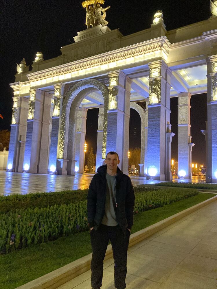  48216735  Artyom, 26 ,    -