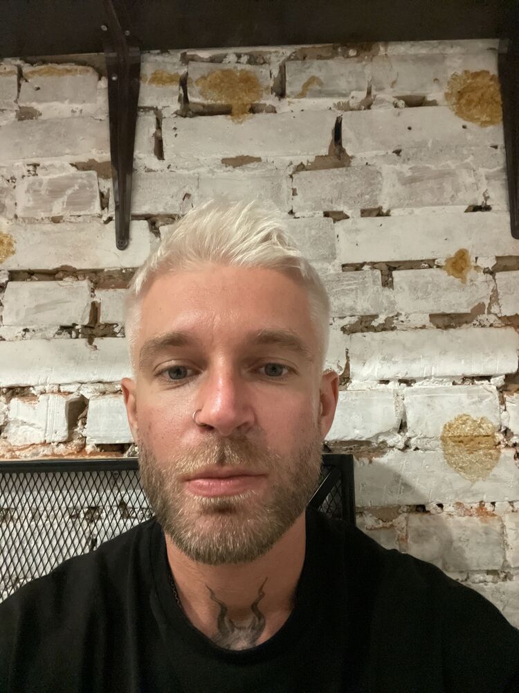  -,   Kirill, 37 ,   ,   , c 