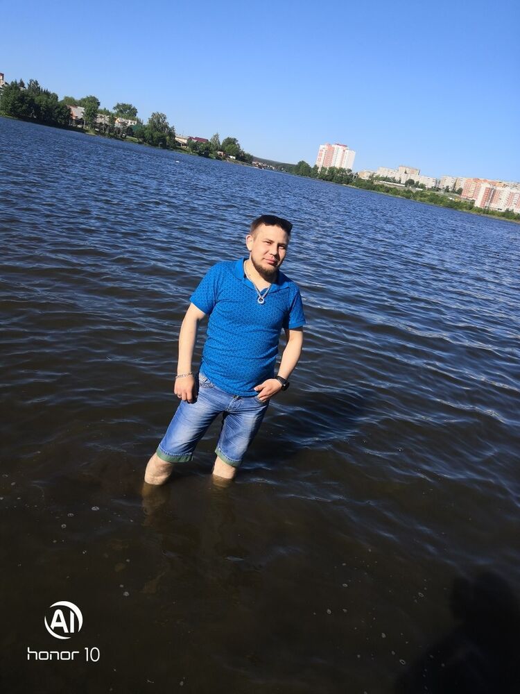  28286365  , 33 ,    