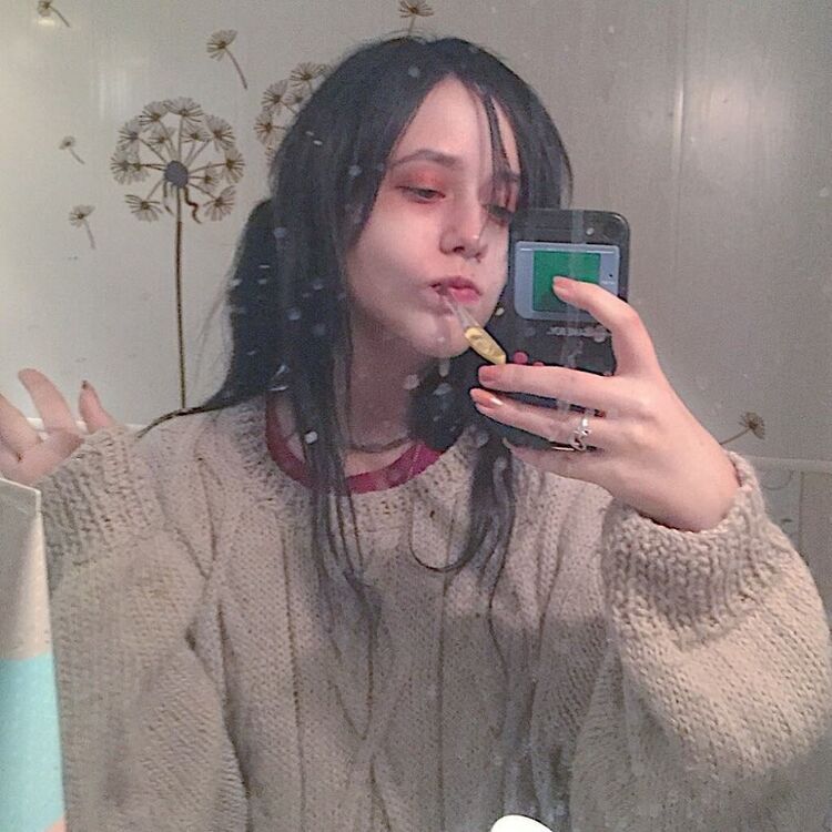  24667065  , 21 ,    