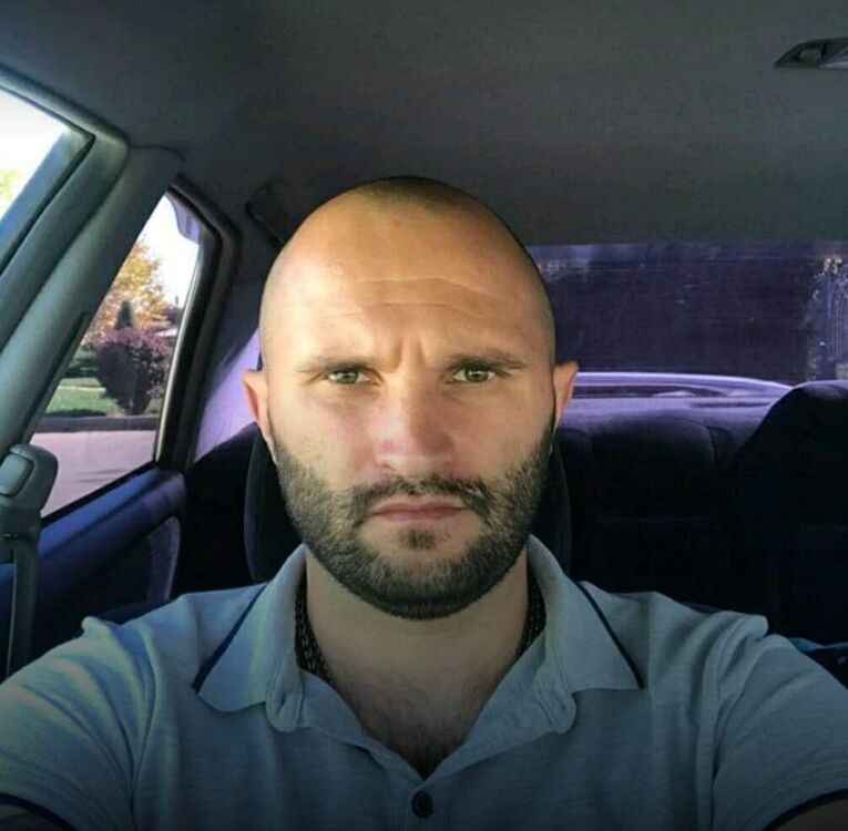 ���� 18631085 ������� �����, 42 ����, ���� ���������� � ����-����������